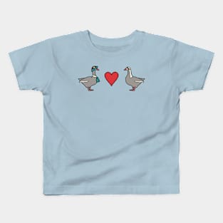 Girl Geese in Love Kids T-Shirt